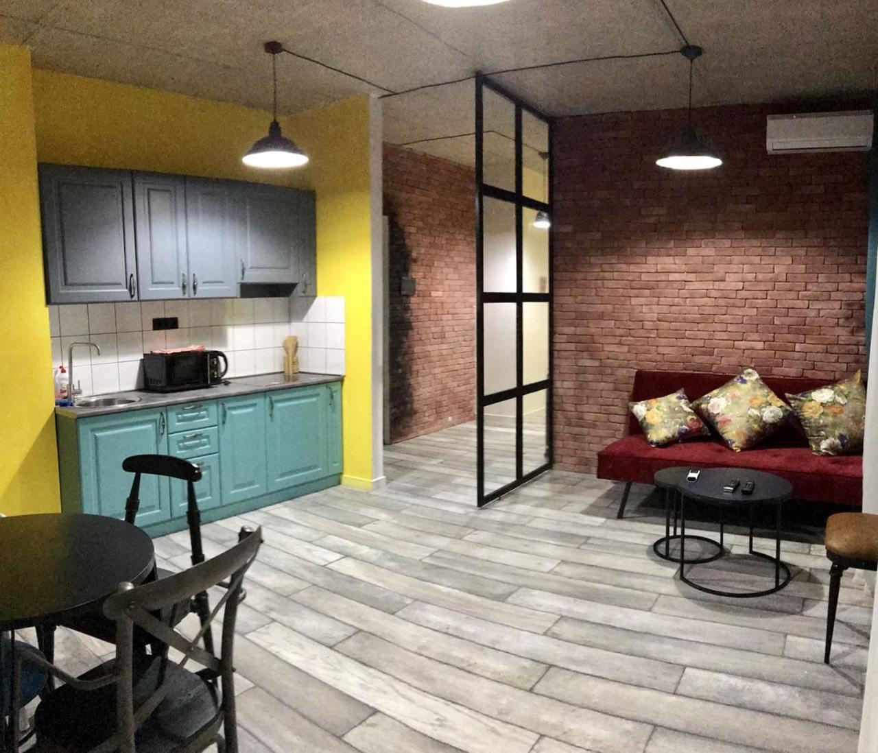 Style Apartments By Happy Place Tbilisi Luaran gambar